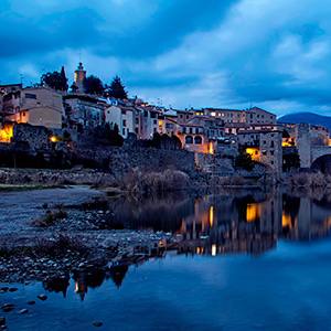 imatge de 2-4-1 Special offer to get to know the village like nobody else!