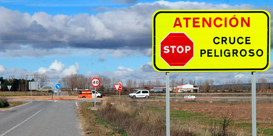 imatge de  Elisabet Riera, Joan Todó i Joan Vigó > Canviar de gènere literari